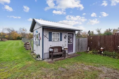 6925 Jones Rd, Jackson, MI 49201 photo 8