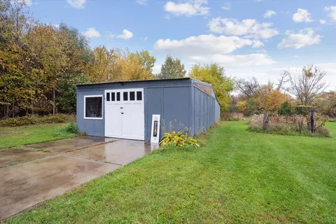 6925 Jones Rd, Jackson, MI 49201 photo 5