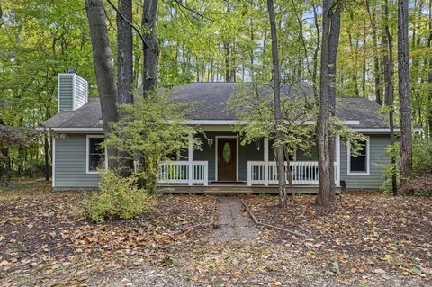 12961 Crestview, Sawyer, MI 49125