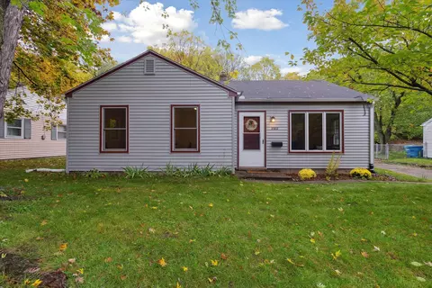 2302 Hillsdale Ave, Kalamazoo, MI 49006