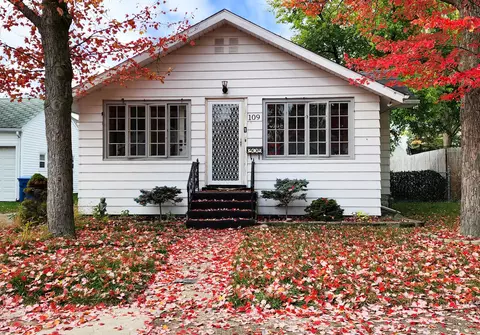 109 Maple Terrace Ter, Battle Creek, MI 49017