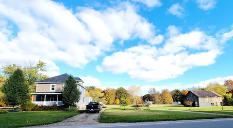 9878 68th Ave, Allendale, MI 49401