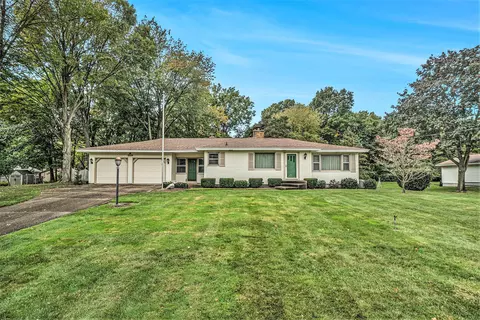 2545 142nd Ave, Holland, MI 49424
