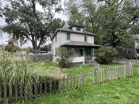 626 River St, Kalamazoo, MI 49048
