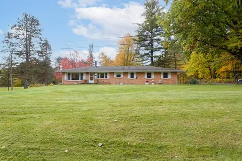 10601 Seymour Rd, Grass Lake, MI 49240