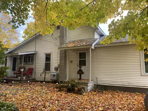 11380 Pine St, Elm Hall, MI 48830 photo 8