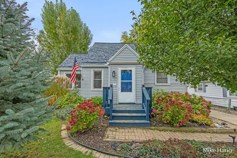 36 Blackburn St SW, Grand Rapids, MI 49507