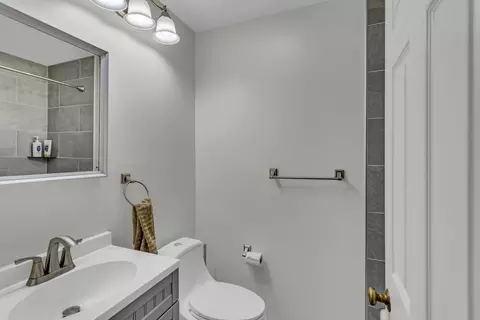 2527 Dorvin Dr, Jackson, MI 49201 photo 24