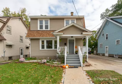 1726 Nelson Ave SE, Grand Rapids, MI 49507