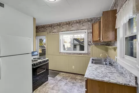 710 S Pleasant St, Jackson, MI 49203 photo 11