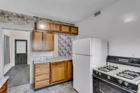 710 S Pleasant St, Jackson, MI 49203 photo 10