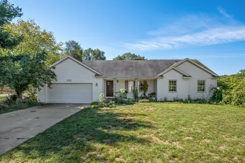 4838 Big Bass Dr, Hudsonville, MI 49426
