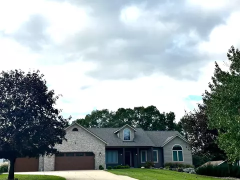 7702 Finnagen Dr, Mattawan, MI 49071