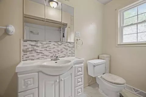 537 Newell Ave, Jackson, MI 49202 photo 18