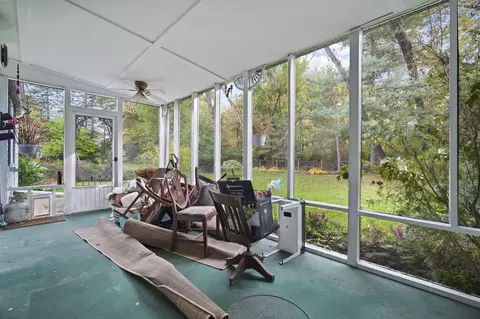 537 Newell Ave, Jackson, MI 49202 photo 12
