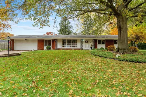 1614 Tam-o-shanter Ln, Niles, MI 49120