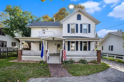 3844 Lake St, Bridgman, MI 49106