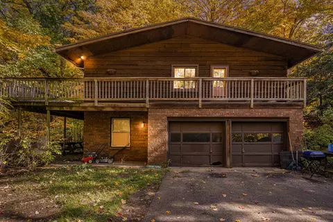2912 Parkview Ave, Kalamazoo, MI 49008