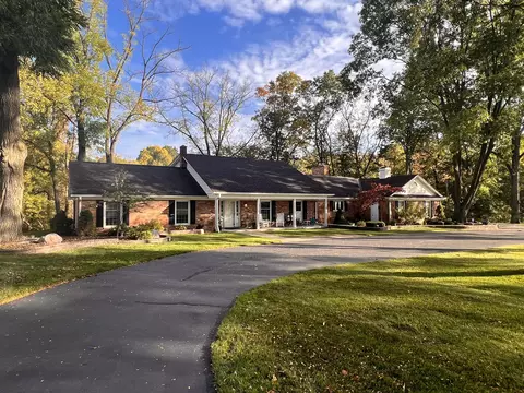 315 E Hamilton Ln, Battle Creek, MI 49015