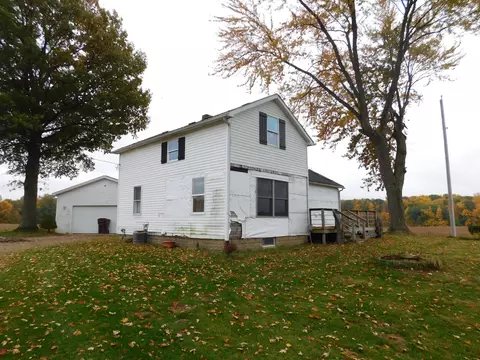 1515 Boyle Lake Rd, Galien, MI 49113