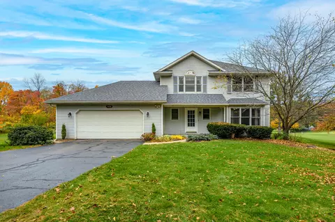 5470 S 6th St, Kalamazoo, MI 49009