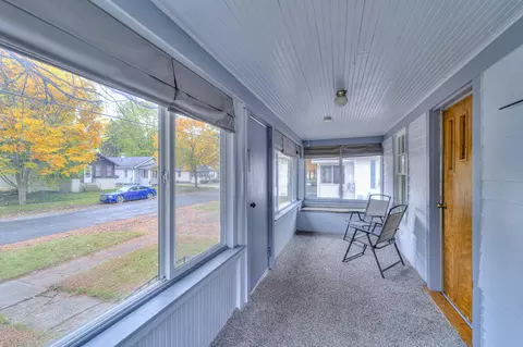 122 Austin Ave, Jackson, MI 49202 photo 5