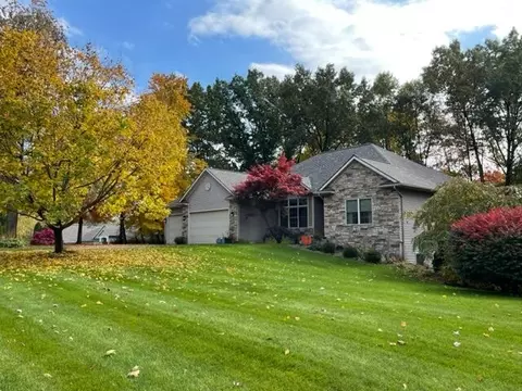 2500 Strawberry Farm St NE, Belmont, MI 49306