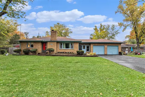 241 Jamesway, Benton Harbor, MI 49022