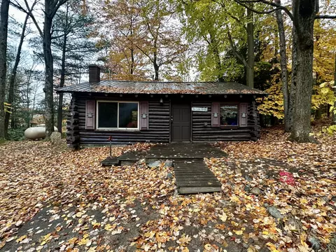 2644 N Hawkins Rd, Luther, MI 49656