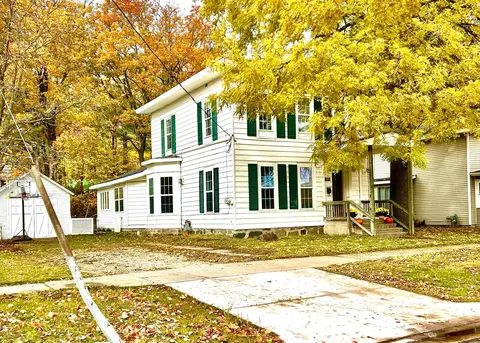 215 Marion Ave, Big Rapids, MI 49307