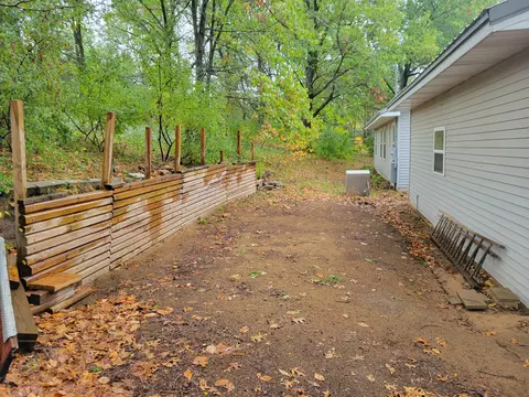 2929 S Lee Rd, Saranac, MI 48881 photo 4