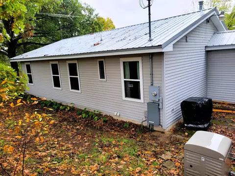 2929 S Lee Rd, Saranac, MI 48881 photo 5