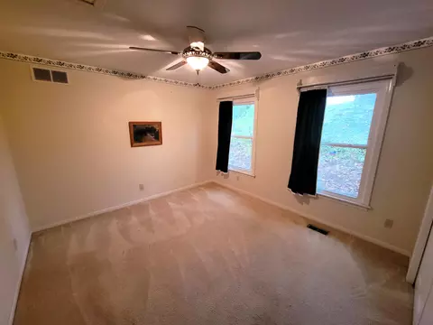 2929 S Lee Rd, Saranac, MI 48881 photo 18
