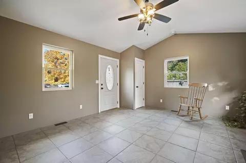 6264 Draper Rd, Jackson, MI 49201 photo 9