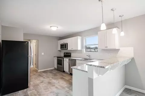 522 Douglass Ct, Jackson, MI 49203 photo 9