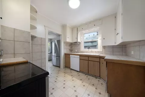 823 Backus St, Jackson, MI 49202 photo 17