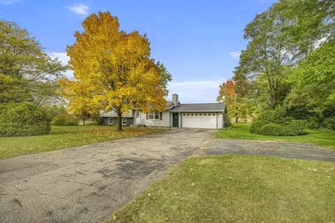 6800 E Michigan Ave, Jackson, MI 49201 photo 3