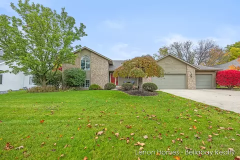 2309 Birnam Woods Ct NE, Grand Rapids, MI 49505