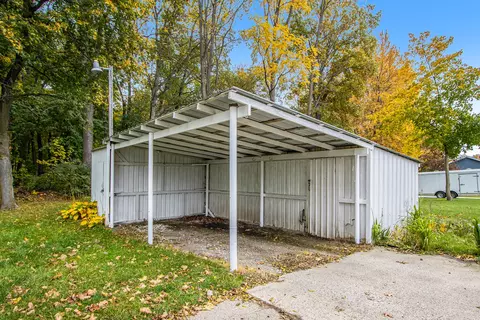 711 Brigham St, Plainwell, MI 49080 photo 15