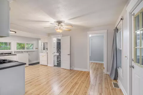 711 Brigham St, Plainwell, MI 49080 photo 9