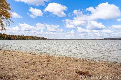 1144 E 88th St, Newaygo, MI 49337 photo 9