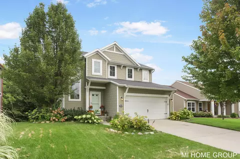 3049 Gilmore Ln, Jenison, MI 49428