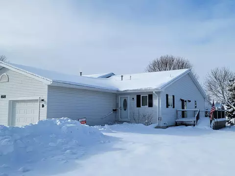1511 E Gaylord St #D, Mount Pleasant, MI 48858