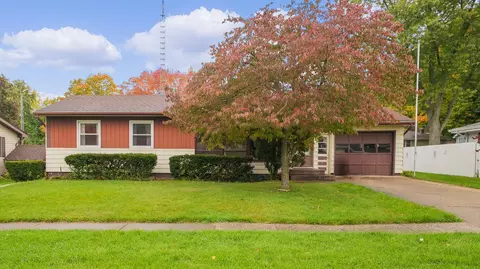 156 Harriet St, Coloma, MI 49038
