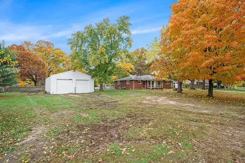 57650 Hamilton St, Mattawan, MI 49071 photo 2