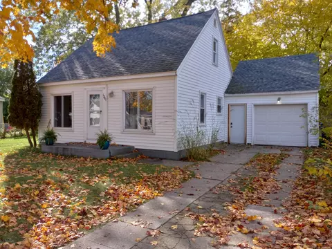 1841 Dowd St, Muskegon, MI 49441