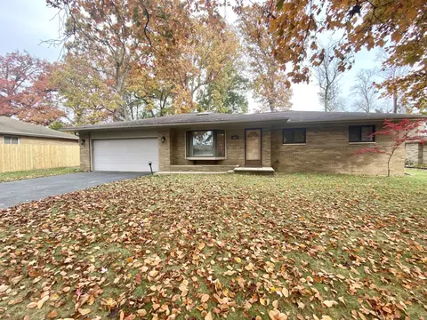 2073 Campbell Dr, Jackson, MI 49202