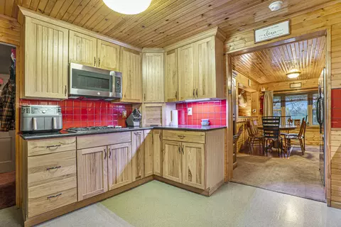 115 E 120th St, Grant, MI 49327 photo 4
