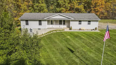 13346 Lippert Rd, Concord, MI 49237