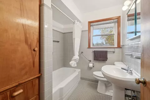 118 Summit St, Jackson, MI 49203 photo 25